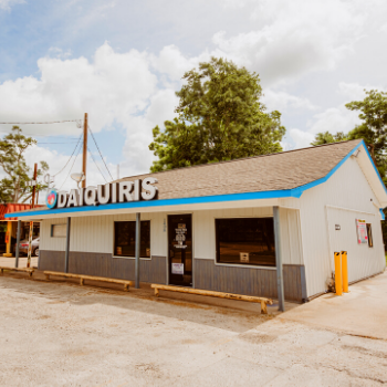 Exterior photo of Tropical Vibes Daiquiris.